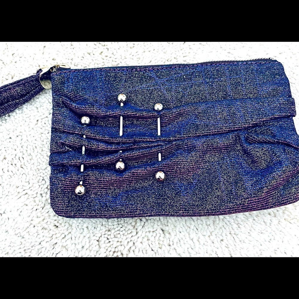 Iridescent Sparkle Clutch/ Turns Different Colors in the light